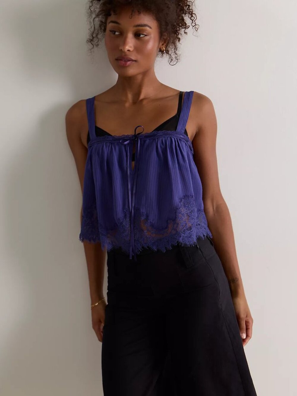 Alma Cami